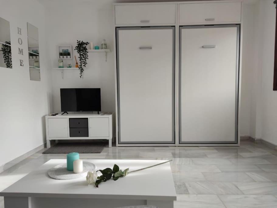 Apartamento Maika Benalsun Pueblo Evita Benalmadena Ngoại thất bức ảnh