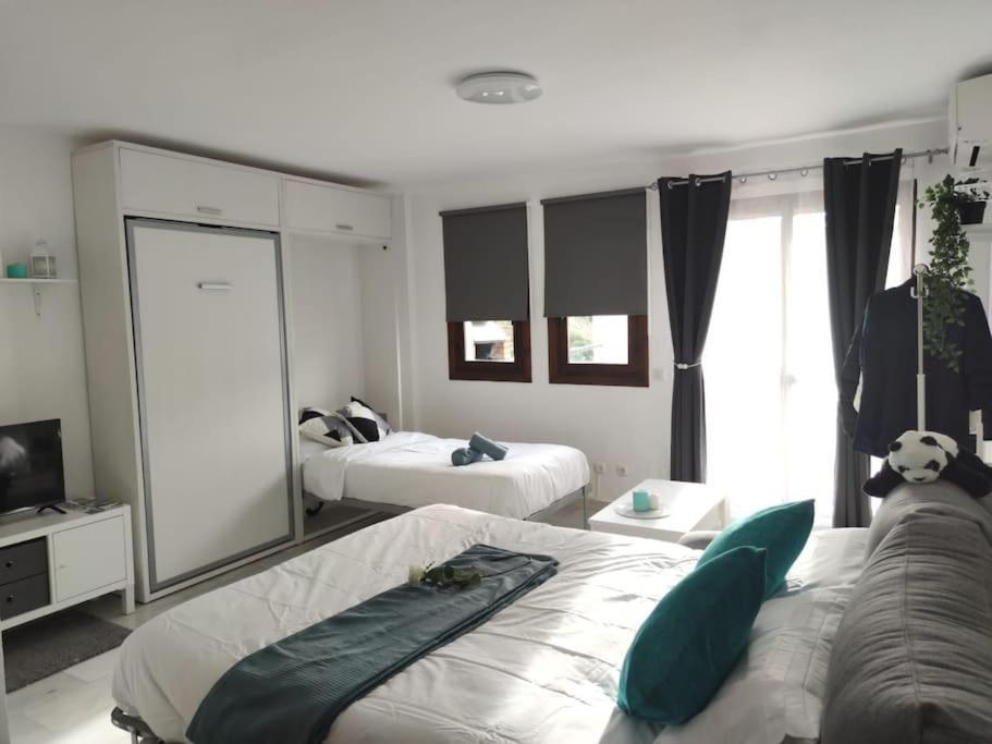 Apartamento Maika Benalsun Pueblo Evita Benalmadena Ngoại thất bức ảnh