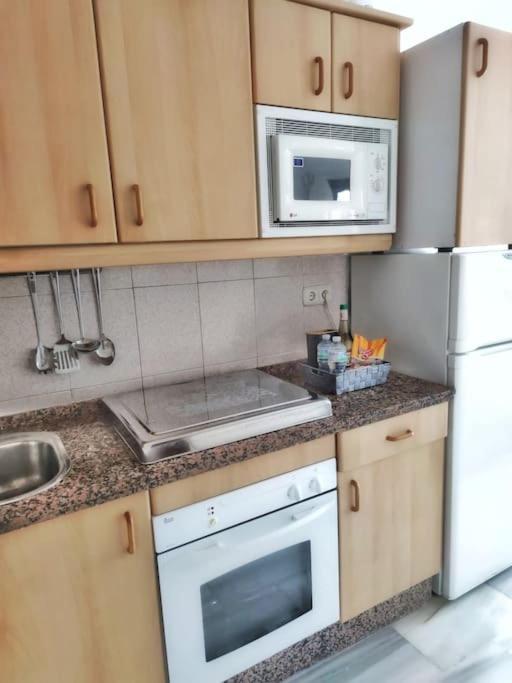 Apartamento Maika Benalsun Pueblo Evita Benalmadena Ngoại thất bức ảnh