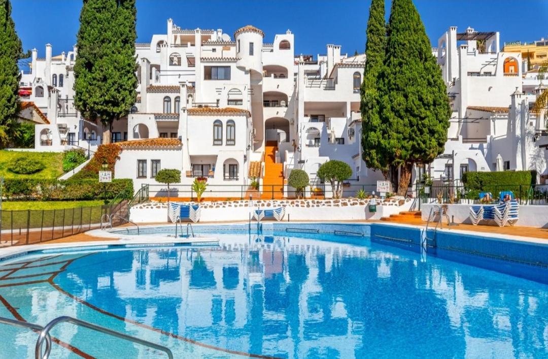 Apartamento Maika Benalsun Pueblo Evita Benalmadena Ngoại thất bức ảnh